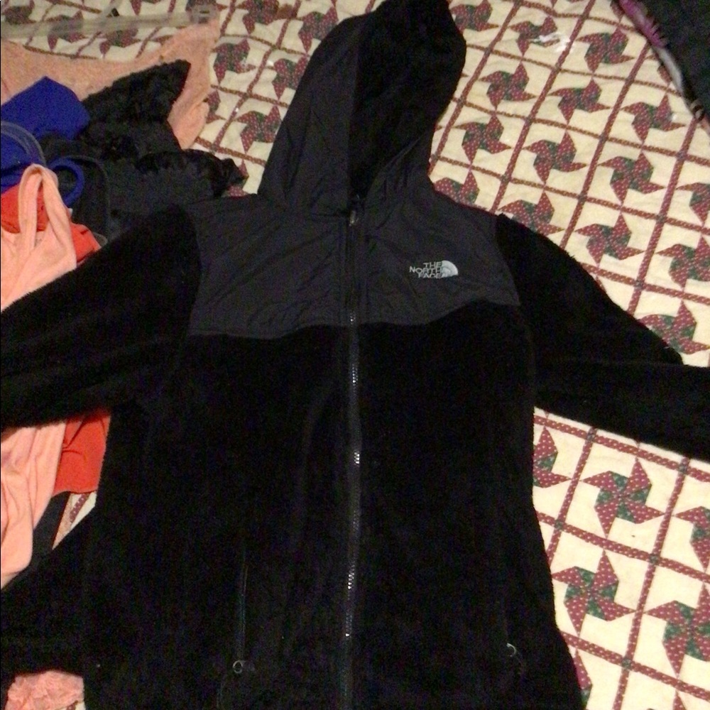 Northface coat with a hood